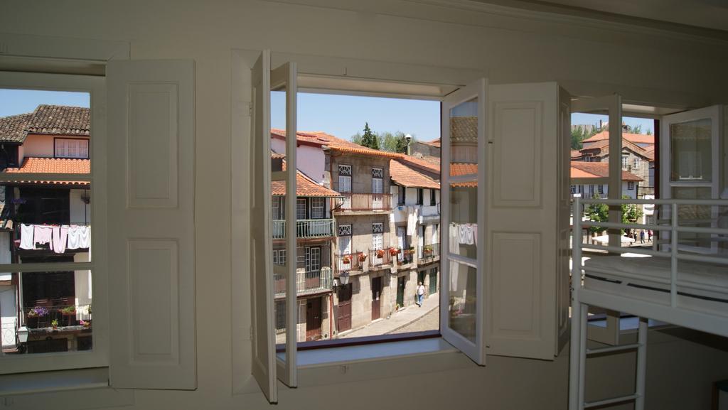 Santiago 31 Hostel Guimaraes Ruang foto