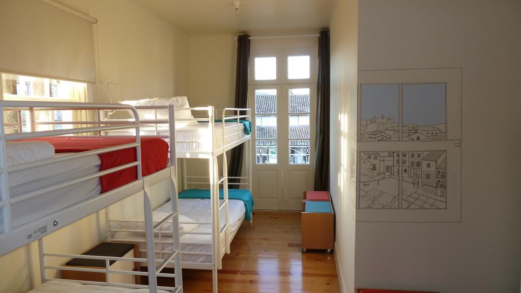 Santiago 31 Hostel Guimaraes Bagian luar foto