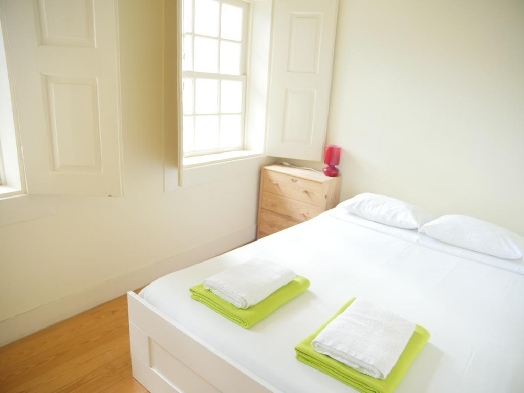 Santiago 31 Hostel Guimaraes Bagian luar foto